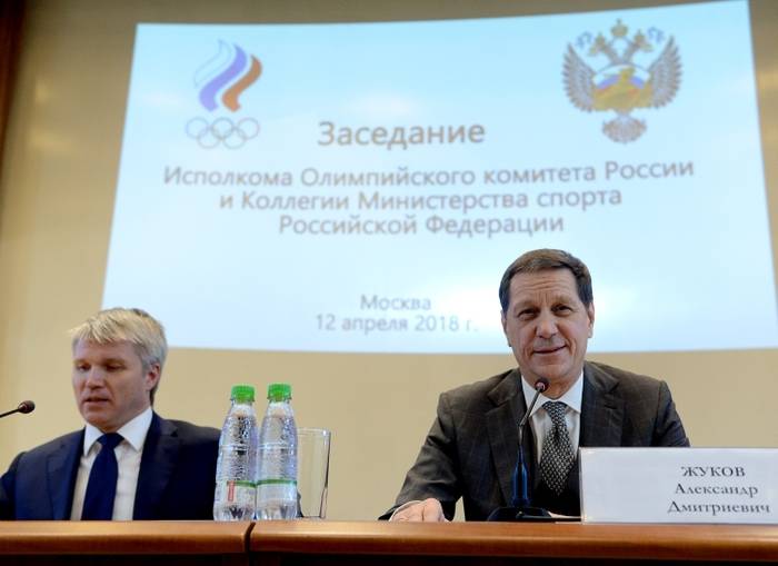 Александр Жуков покидает ОКР